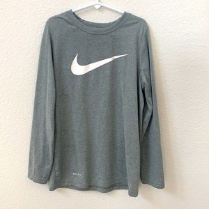 Boys Nike tech long sleeve top